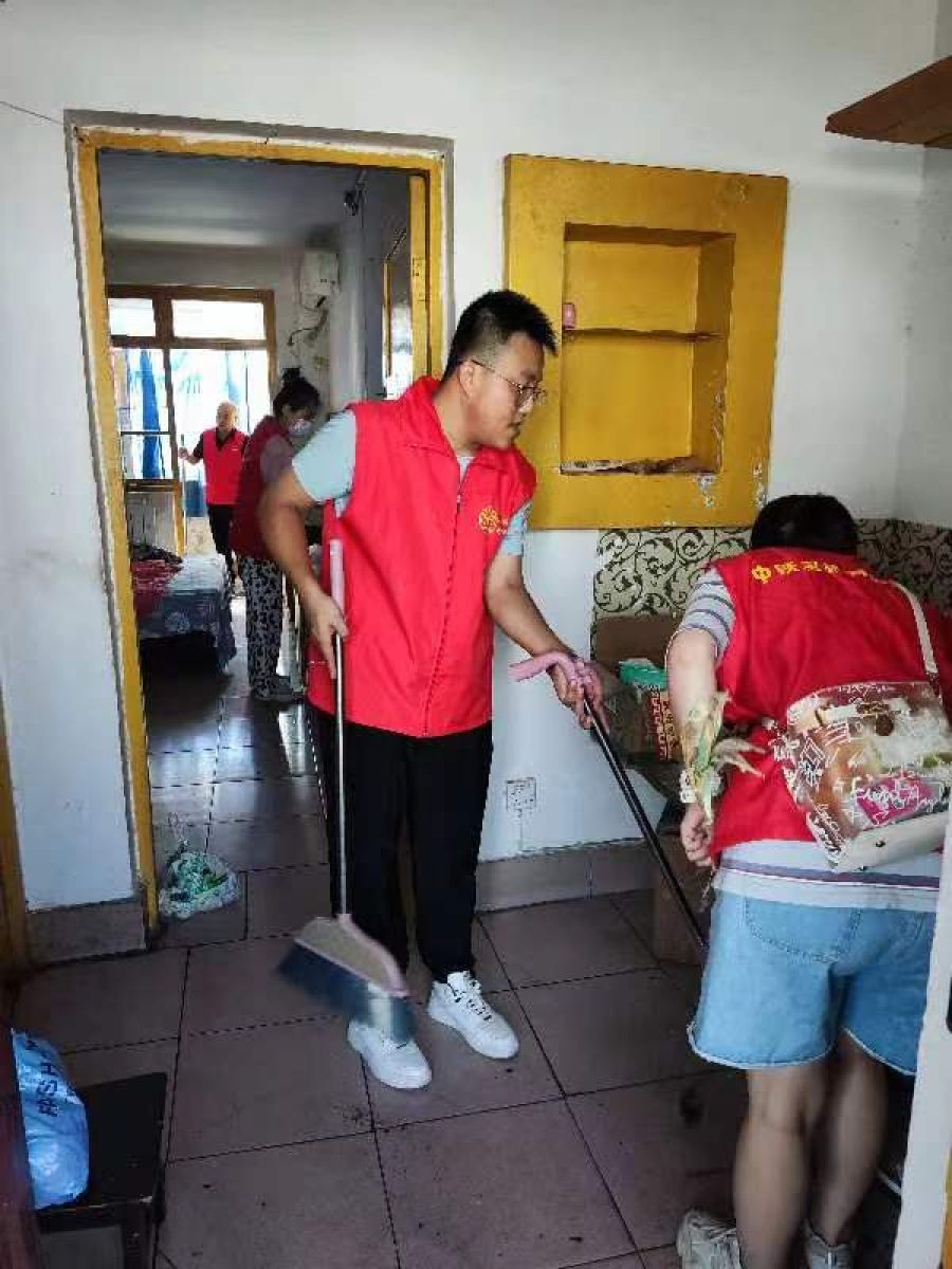 “同心助困 共筑幸福”扶助帮困志愿服务