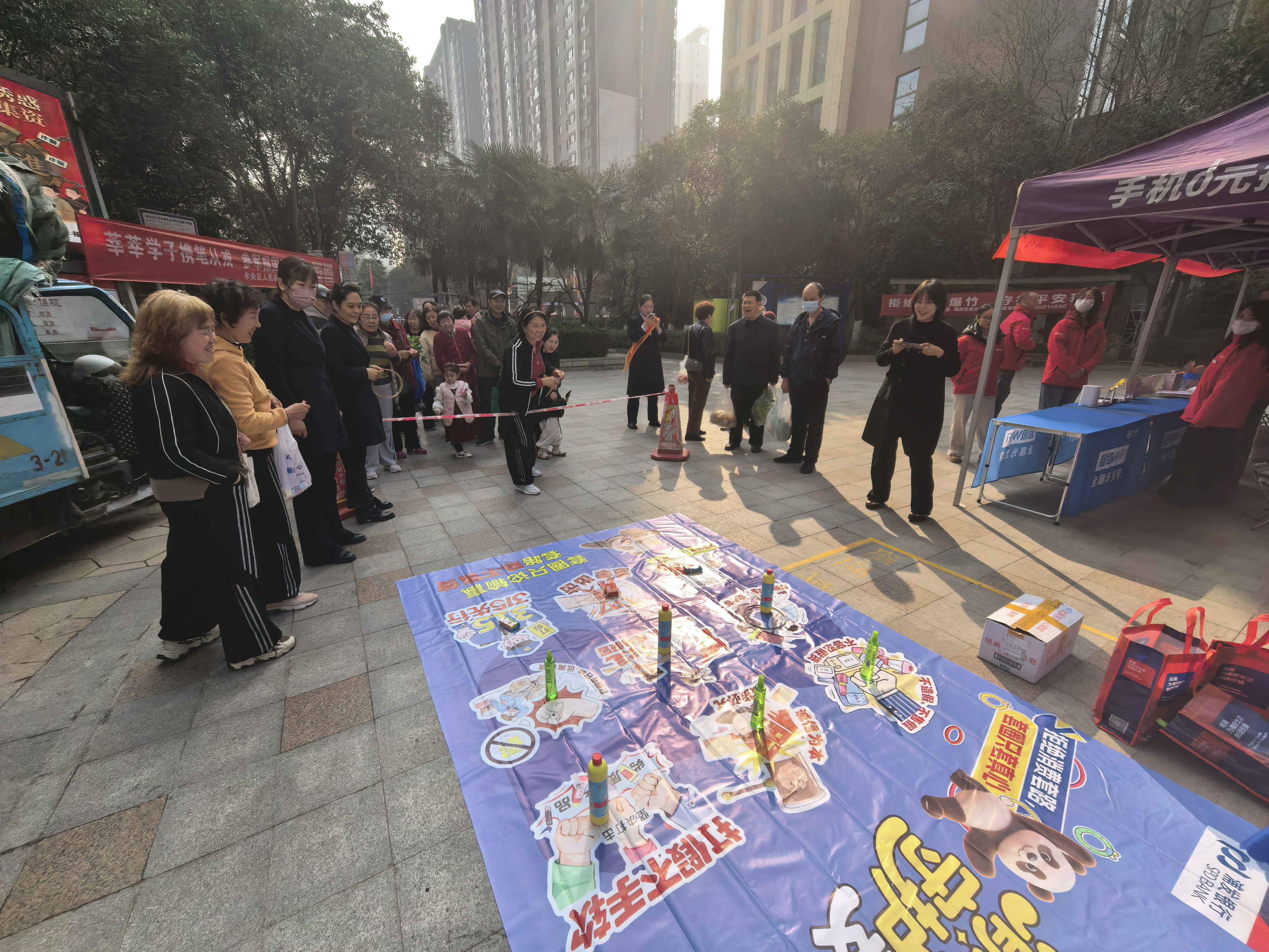 知音聚邻里服务零距离学雷锋暖心护权益 趣味宣讲反诈守平安高山流水社区“3·15”主题活动